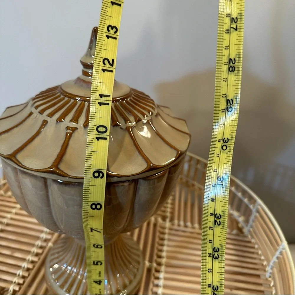 Jar with Lid